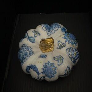 Pumpkin Decoupage Blue & White Pattern with Gold Stem